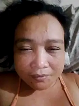 jeanyummytits online show from June 30, 2:51 pm