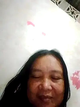 jeanyummytits online show from July 13, 12:19 pm