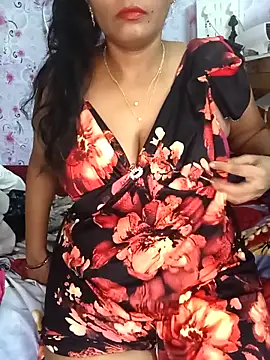 Snapshot of Mayuri-hot chatting on April 18, 7:58 pm Mayuri-hot online show from April 18, 7:58 pm