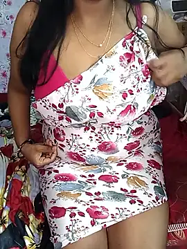 Snapshot of Mayuri-hot chatting on April 19, 8:24 am Mayuri-hot online show from April 19, 8:24 am