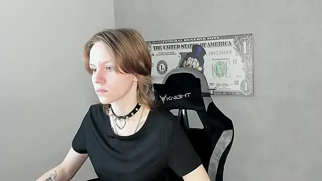 Milena Milyan online show from May 6, 1:14 am