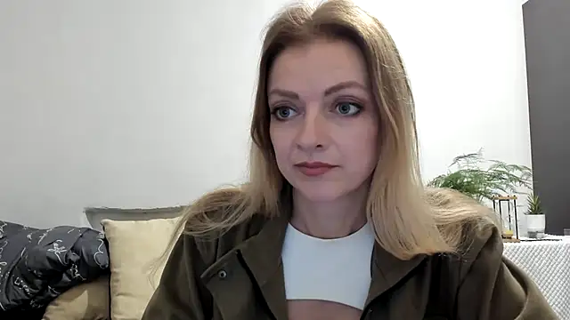 Snapshot of Severina7 chatting on April 29, 5:30 pm Severina7 online show from April 29, 5:30 pm