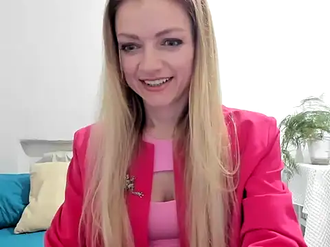 Snapshot of Severina7 chatting on May 13, 8:49 pm Severina7 online show from May 13, 8:49 pm