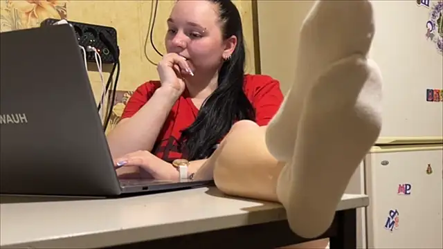Snapshot of milamisss chatting on April 21, 7:50 pm milamisss online show from April 21, 7:50 pm