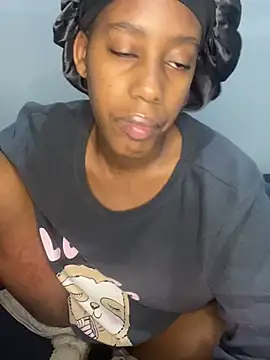 petite bee online show from July 3, 1:34 am