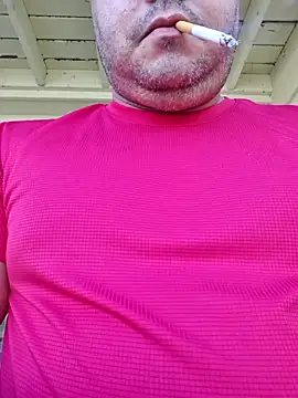 Snapshot of reinierch chatting on April 25, 2:58 pm reinierch online show from April 25, 2:58 pm