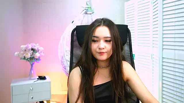 AmiMeow  online show from April 28, 8:41 am