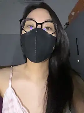 Snapshot of ZzyzyZ-009 chatting on June 18, 2:34 am ZzyzyZ-009 online show from June 18, 2:34 am