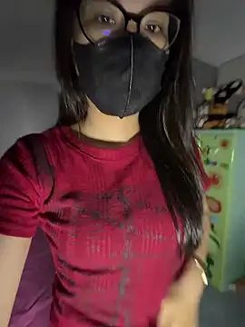 Snapshot of ZzyzyZ-009 chatting on August 6, 5:09 am ZzyzyZ-009 online show from August 6, 5:09 am