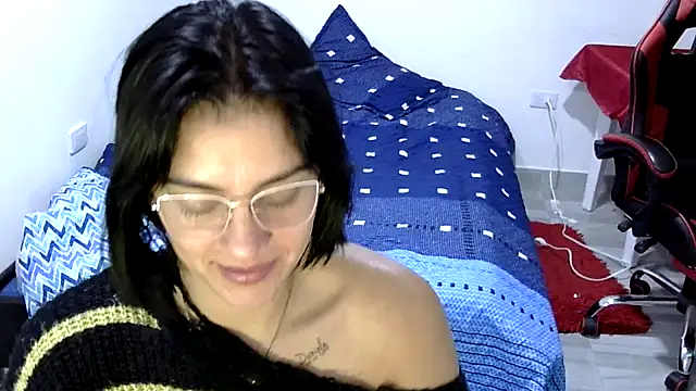 Bandida553 online show from June 25, 5:12 am