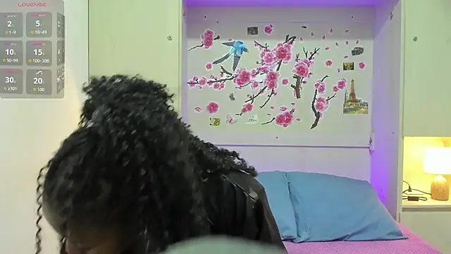 TaylorBloom online show from May 30, 11:51 am