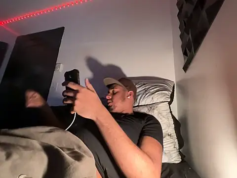 Dominicanboy06 online show from April 15, 6:15 pm