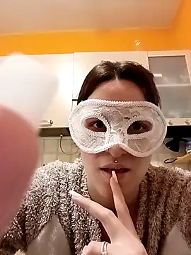 Jessica4398 online show from May 7, 9:25 am