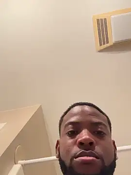 blackdiesel0 online show from April 17, 2:36 am