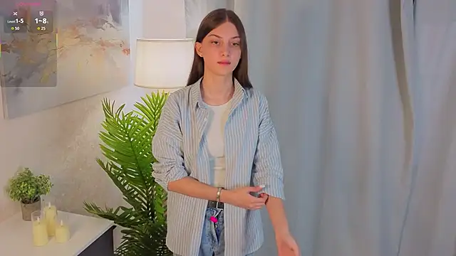 NatashaRieker online show from May 8, 3:45 am