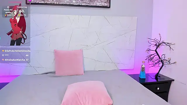 ALISSA SMITH  online show from May 13, 1:52 pm