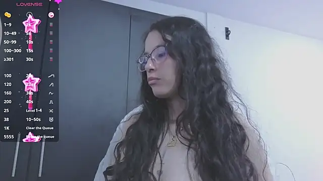 Snapshot of Samantha_bloww1 chatting on July 15, 3:01 am Samantha bloww1 online show from July 15, 3:01 am