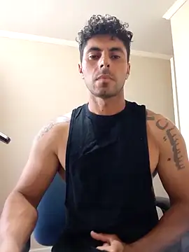 Snapshot of Fittrainer21 chatting on April 20, 7:04 pm Fittrainer21 online show from April 20, 7:04 pm