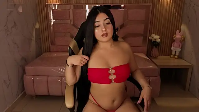 Luisa 1s online show from May 13, 8:06 pm