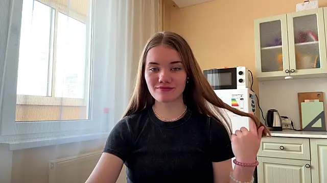 Snapshot of doana_bebriti chatting on April 29, 12:09 pm doana bebriti online show from April 29, 12:09 pm