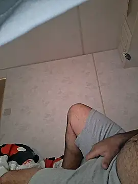 Snapshot of jhoni123foryou chatting on May 3, 12:11 pm jhoni123foryou online show from May 3, 12:11 pm