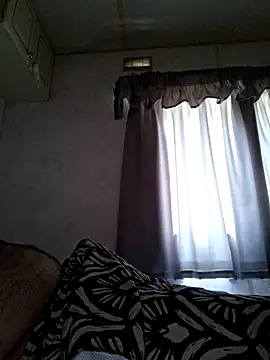 Snapshot of jhoni123foryou chatting on May 17, 1:07 pm jhoni123foryou online show from May 17, 1:07 pm