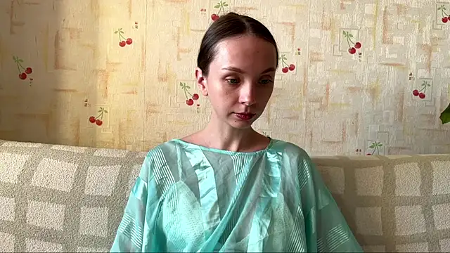 Snapshot of AdriannaBill chatting on April 26, 4:26 pm AdriannaBill online show from April 26, 4:26 pm