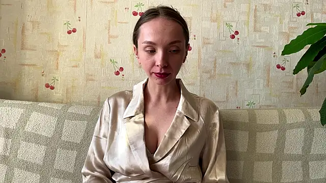 Snapshot of AdriannaBill chatting on May 27, 2:58 pm AdriannaBill online show from May 27, 2:58 pm