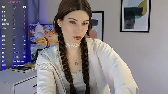 Snapshot of Umia_Bordered chatting on May 14, 4:14 pm Umia Bordered online show from May 14, 4:14 pm