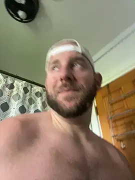 phattyluv89 online show from May 29, 1:53 pm