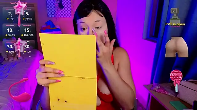 sophiepixel online show from May 10, 3:23 am