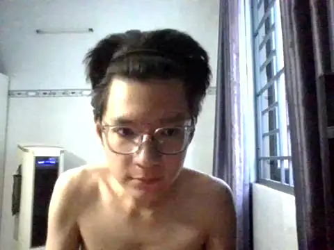 StudentHCM online show from April 16, 11:00 am