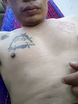 maicol6699 online show from April 16, 6:47 am