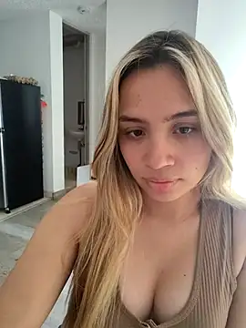 Bebitafiu online show from May 2, 2:11 pm