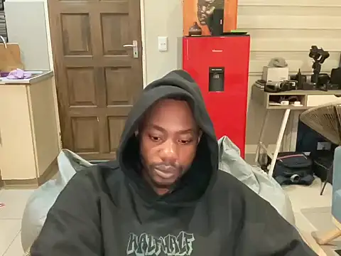 MunyaiSimo34156 online show from April 14, 11:33 pm