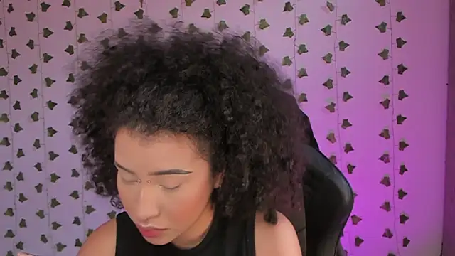 Snapshot of Liaaa_1 chatting on May 14, 8:59 pm Liaaa 1 online show from May 14, 8:59 pm