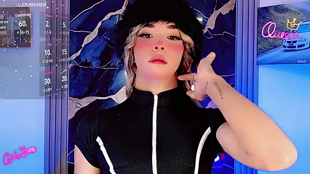 moon sweet- online show from May 26, 3:35 am