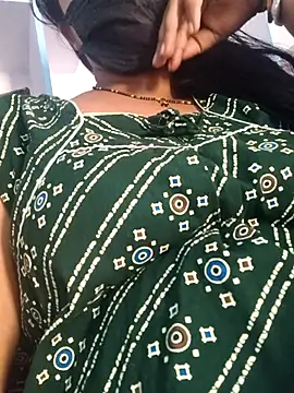 Snapshot of sweetylove01 chatting on June 20, 12:30 pm sweetylove01 online show from June 20, 12:30 pm