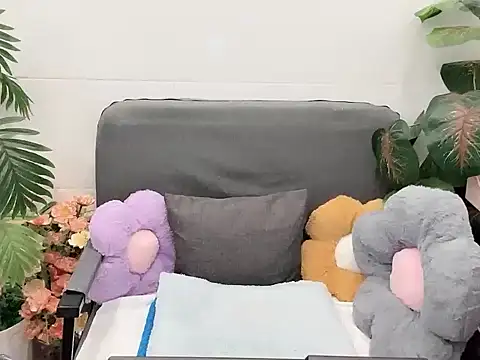 Snapshot of linhkute97 chatting on July 7, 7:09 am linhkute97 online show from July 7, 7:09 am