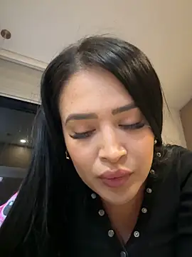 Snapshot of Sara_fun chatting on January 15, 2:27 am Sara fun online show from January 15, 2:27 am