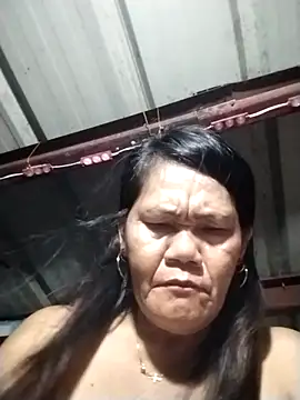 MARIPOSAPINAY online show from May 5, 1:41 pm