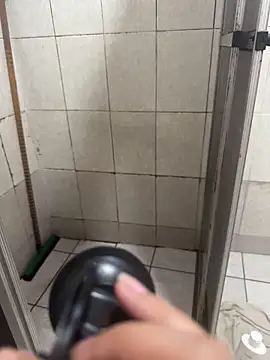 nessa6070 online show from April 17, 4:32 pm