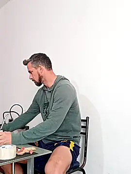 Danthepiero online show from June 24, 1:54 pm