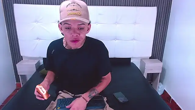 Daniel Guty online show from May 20, 5:19 pm