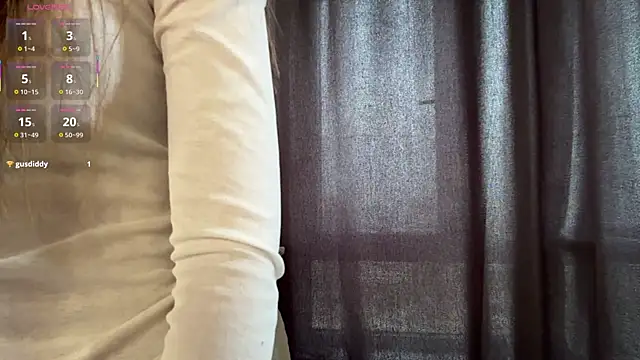 Snapshot of _KARANDASH_ chatting on June 15, 3:47 pm KARANDASH online show from June 15, 3:47 pm