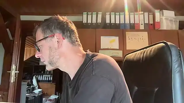 o florian o1 online show from June 3, 5:21 am