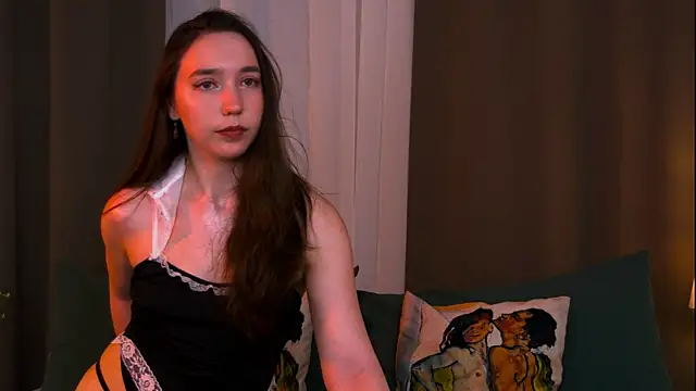 Snapshot of Suzaneey chatting on July 3, 7:31 pm Suzaneey online show from July 3, 7:31 pm