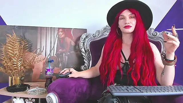 Snapshot of MistressKasandra chatting on May 21, 3:46 am MistressKasandra online show from May 21, 3:46 am