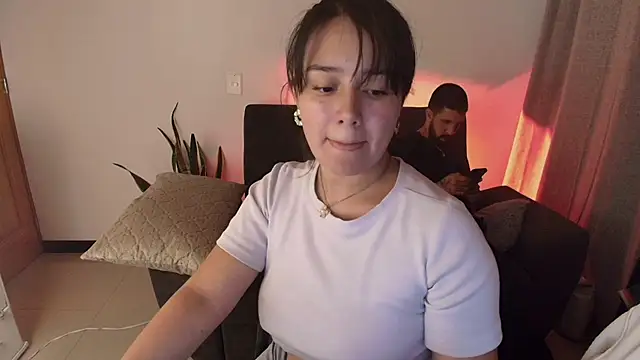Alyssa and DAngelo online show from May 17, 1:47 am