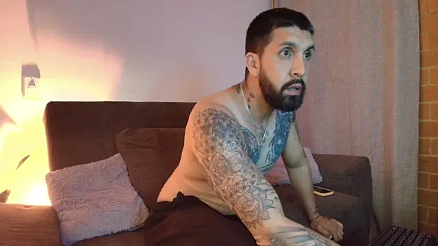 Alyssa and DAngelo online show from May 20, 1:56 am